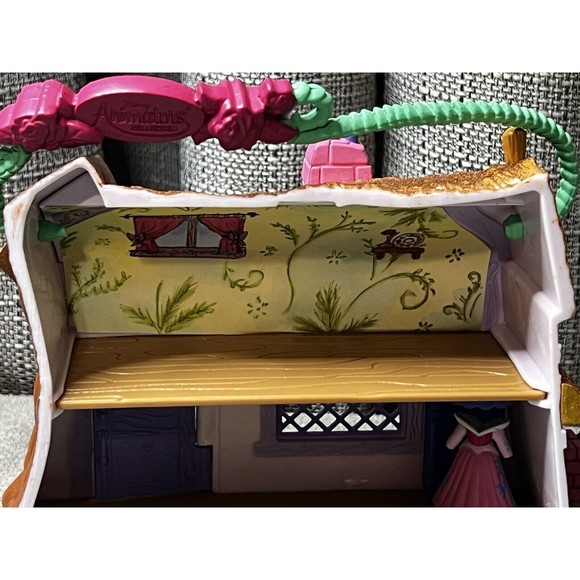 Disney Animators Littles Aurora Cottage Play Set Sleeping Beauty - Picture 12 of 16